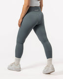 Flux-legging Niagara